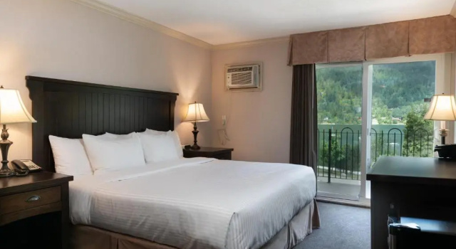 Номер Standard с балконом Prestige Inn Nelson