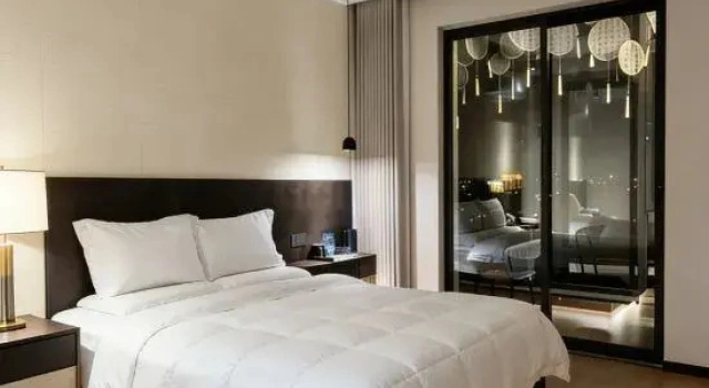 Люкс Mangshi Lingyuyue Homestay