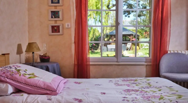 Номер Standard Les Roses