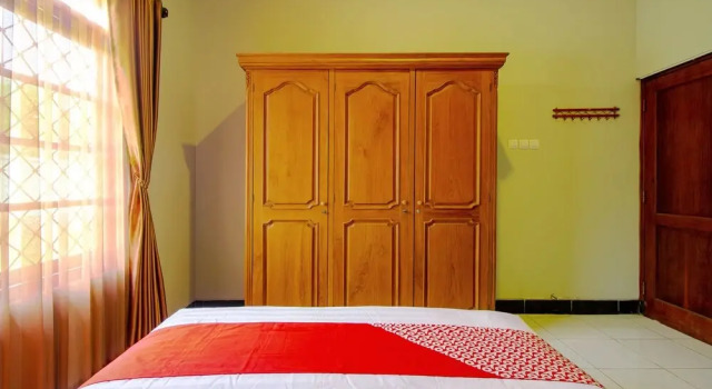The Doctor'S Guest House by Oyo Rooms