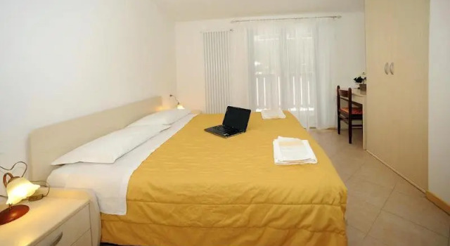 Трёхместный номер Standard с балконом Hotel Bucaneve