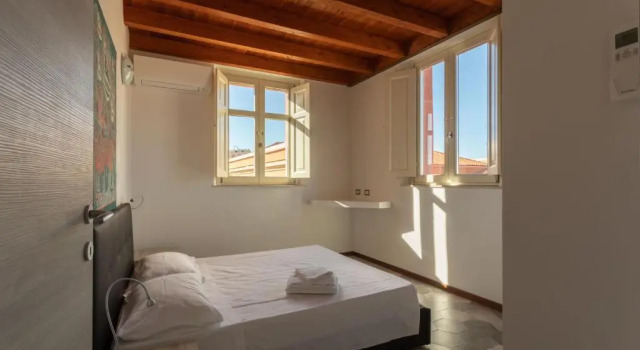 Maison Belle Epoque & Suites, Забронировать Отель Отели Ористано с парковкой, Парковка