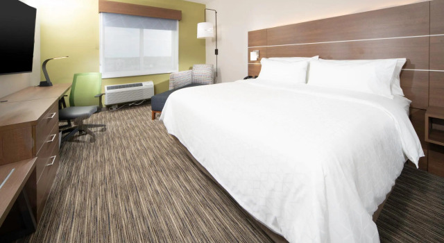 Двухместный номер Standard Holiday Inn Express & Suites - Fort Myers Airport by IHG
