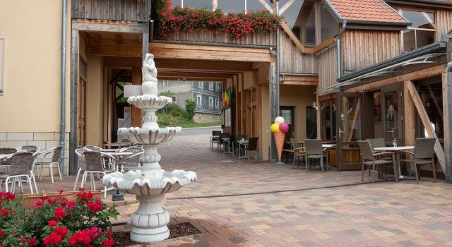Pension-Café-Libelle, Book Hotel 3-stjernede hoteller i Luther Trail, 3*