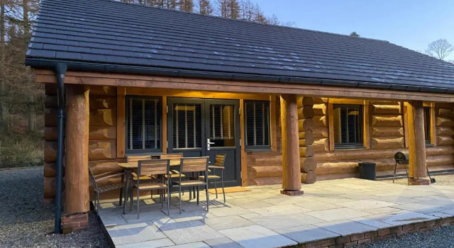 Шале Superior Ewes Water Log Cabins