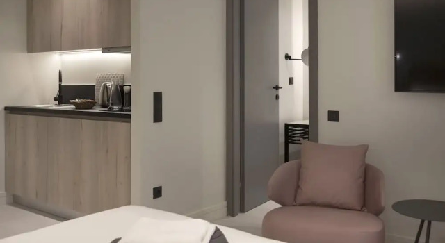 Двухместный номер Deluxe Цокольный этаж с балконом Glyfada South42