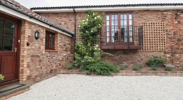Little Fulford Barn, Забронировать Отель Бизнес-отели Англии, 4* 5*