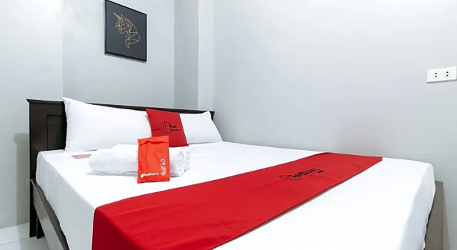 Номер Standard RedDoorz near Pasay Rotonda