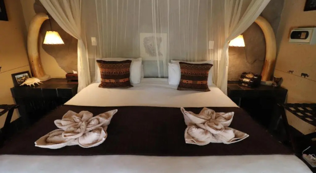 Номер Deluxe B&B African Rock Lodge