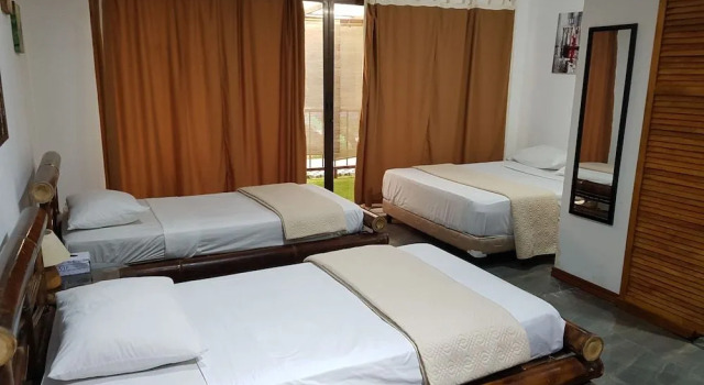 Bugabutik Hotel Resort, Забронировать Курортный отель Отели в центре Кауита, в центре, Завтраки, Парковка