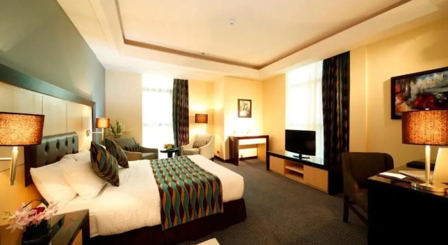 Номер Premium Sunday Business Avenue Formerly Rand Hotel