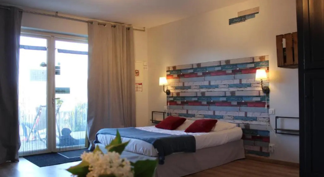 Двухместный номер Standard Hotel La Peyrade