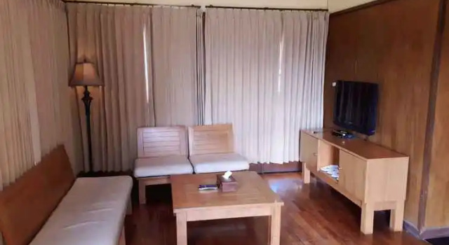 Lava View Lodge