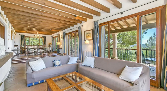 Вилла с 4 комнатами с балконом Villa Tramuntana Bunyola
