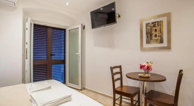 Апартаменты Цокольный этаж Apartments Calma