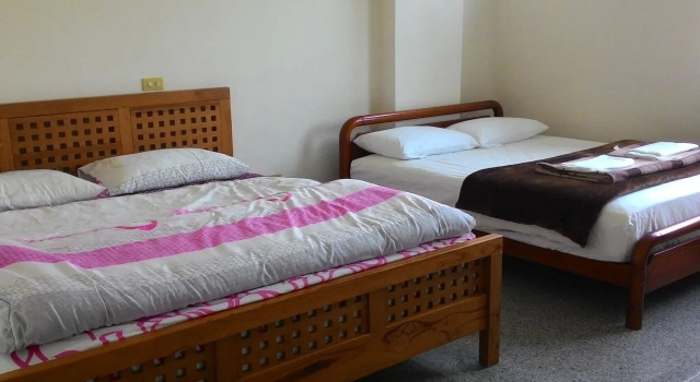 Carlos Backpacker, Réserver Hôtel Chiayi 