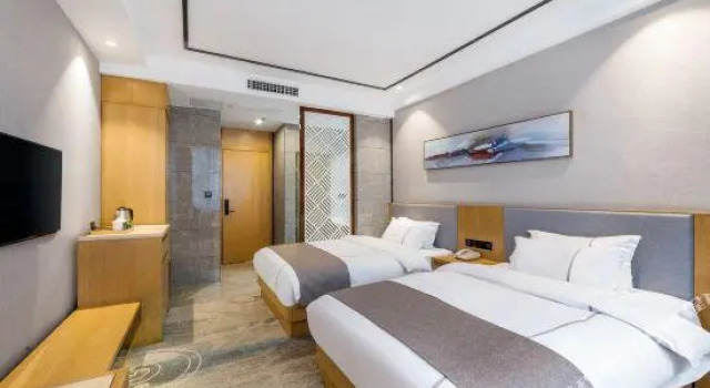 Empire State Hotel, Prenota Hotel Qiandongnan Cina