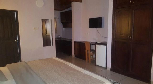 First Choice Hotel