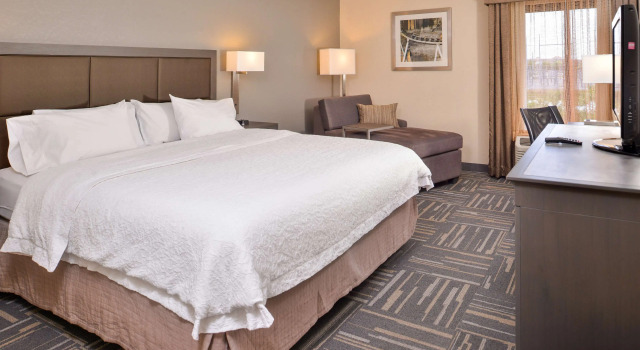 Hampton Inn Closest to Universal