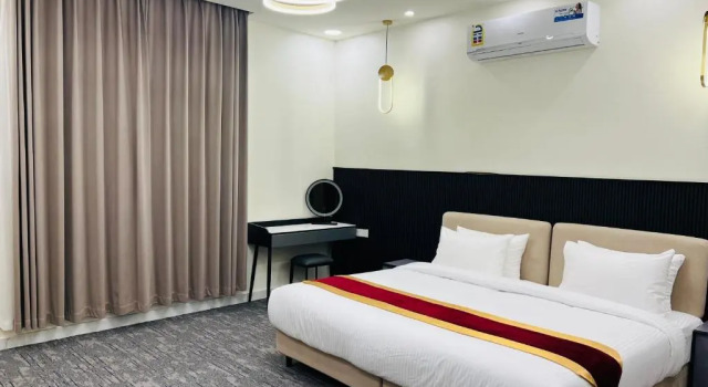 Двухместный номер Deluxe Falcon Grand Hotel