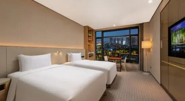 Капсула Deluxe Virtuous World Hotel