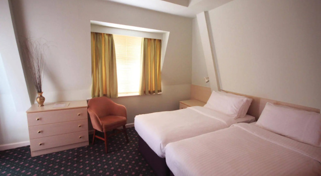 Norfolk Hotel