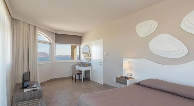 Двухместный номер с видом на сад Rodos Princess Beach Hotel
