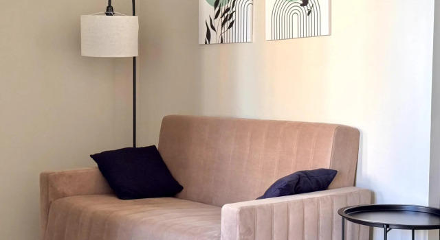 Apartments on 10 August street 85, Book Lejlighed Hoteller i Golden Ring med parkering, Parkering