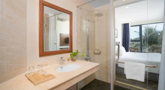 Номер Superior Sala Tuy Hoa Beach Hotel