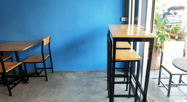 BTS Khaosan Hostel
