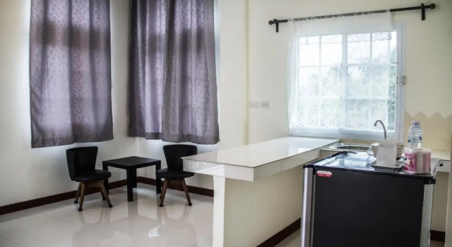 Plern Pitch Residence