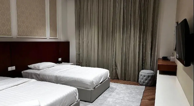 Alyas Hotel