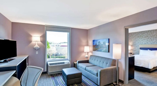 Двухместный люкс c 1 комнатой Home2 Suites By Hilton Winston-Salem Hanes Mall
