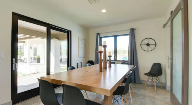 Game Room! Luxury Group Getaway in Fountain Hills, จอง โรงแรม Fountain Hills North Scottsdale