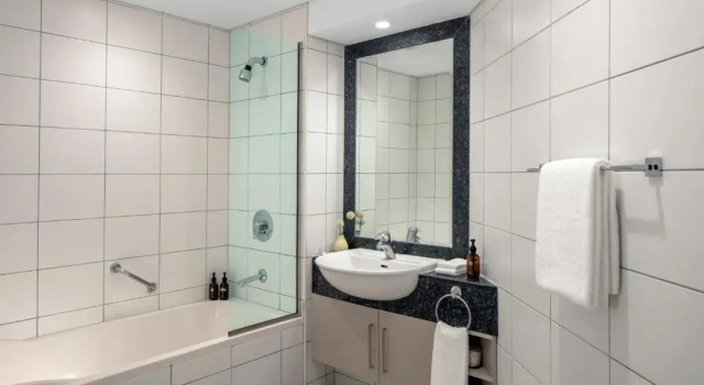 Двухместный люкс c 1 комнатой Staybridge Suites Dubai Financial Centre by IHG