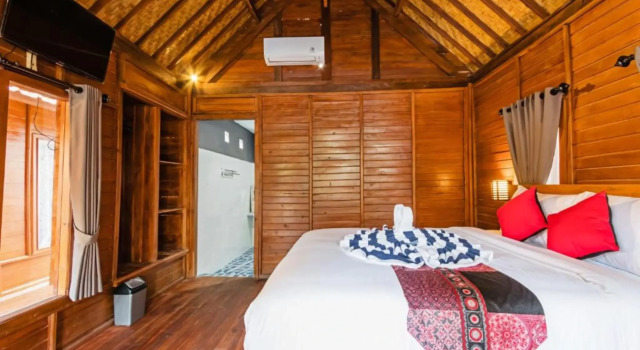 SS Pangket Bungalow
