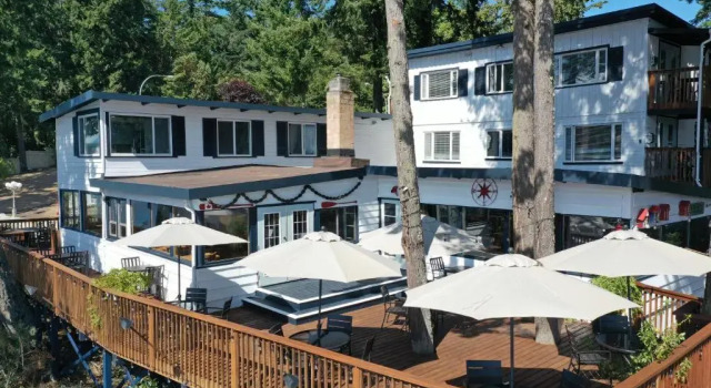 Page Point Inn, Réserver Hôtel North Oyster Colombie-Britannique