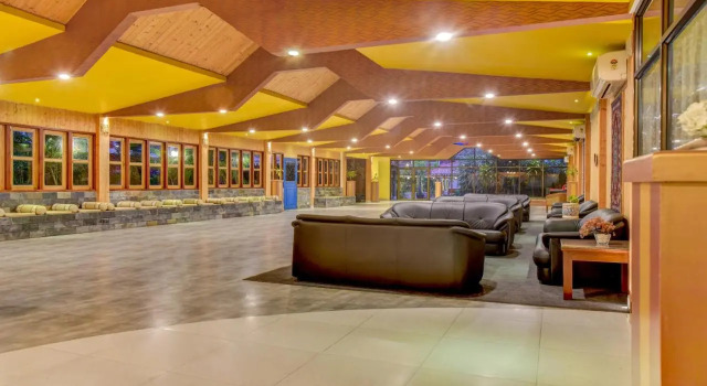 Treebo Premium Blue Mountain Country Club And Resort