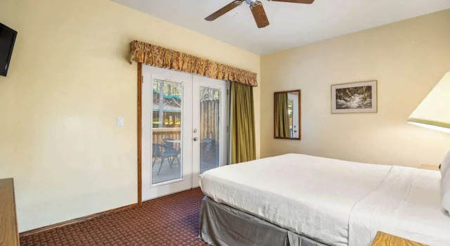 Коттедж Pine-Santa Fe by Roundhouse Resort and Spa