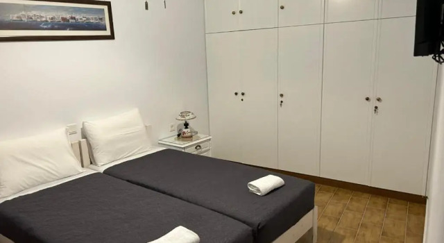 She Mykonos Boutique Hotel, Забронировать Отель Отели Миконоса с парковкой, рядом с Panagia Paraportiani Church, Парковка