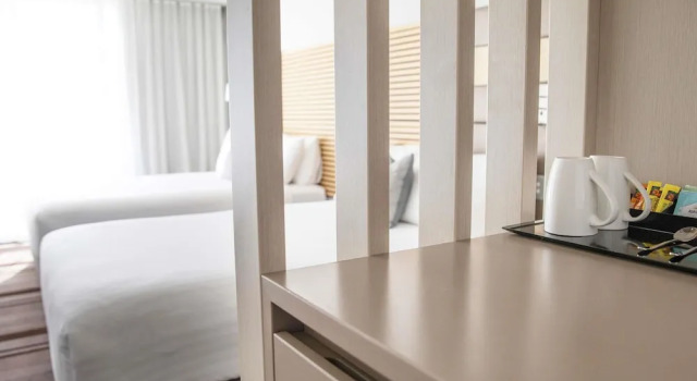 Четырёхместный номер Superior Novotel Newcastle Beach