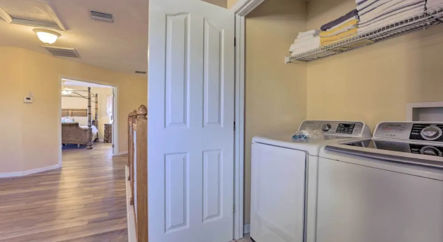 9 Mi to Parks: Disney Area Home w/ Pool & Spa, Забронировать Вилла Давенпорт Orlando Metropolitan Area, рядом с Региональный парк Норт-Ист