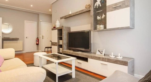 Prestancia apartament by the urban hosts, Book Apartment Bilbao 
