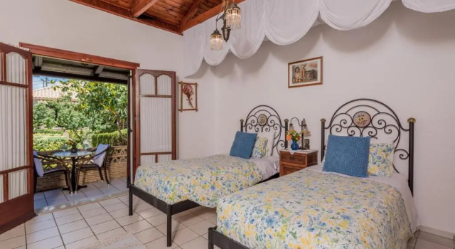 Garden Village Exclusive Suite, Забронировать Отель Каламакион Закинф, рядом с Archelon
