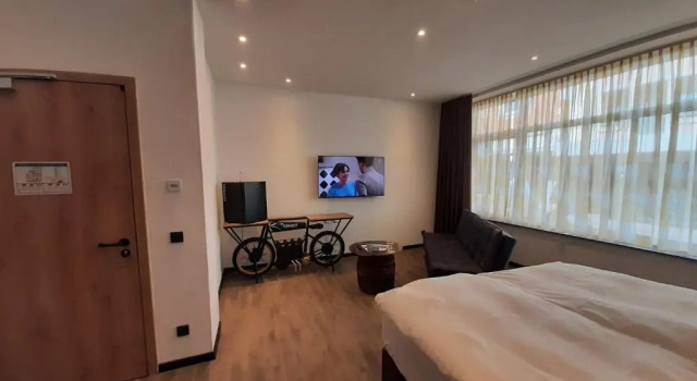 Полулюкс Hotel Krupp