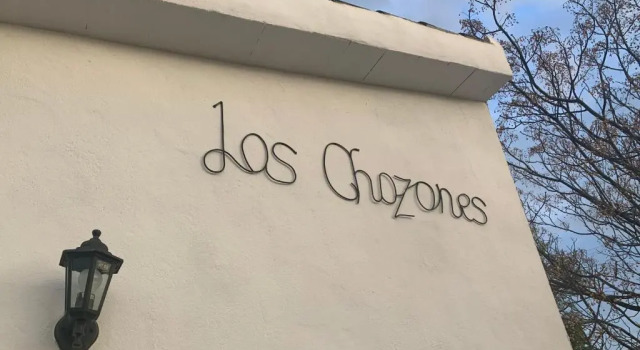 Los Chozones