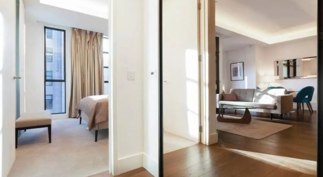 Newly Built Elegant 1 bed Home in Central London, Забронировать Отель Отели Англии 3 звезды, 3*