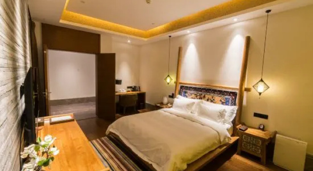 Люкс Ramada Guergou
