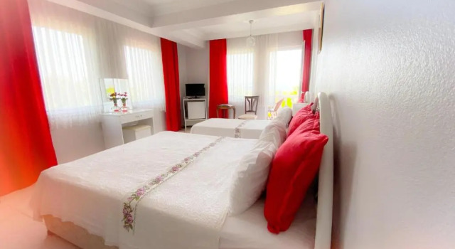 Cunda Aşiyan Otel, Book Hotel Hoteller i Cunda med morgenmad, Morgenmad
