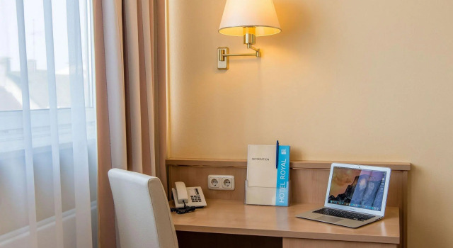 Двухместный номер Standard Hotel Royal